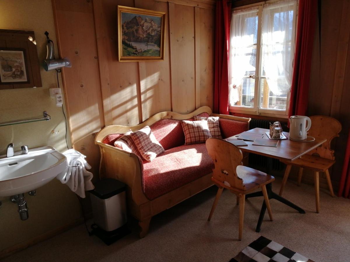 B&B Rosaly Chateau-d'Oex Δωμάτιο φωτογραφία
